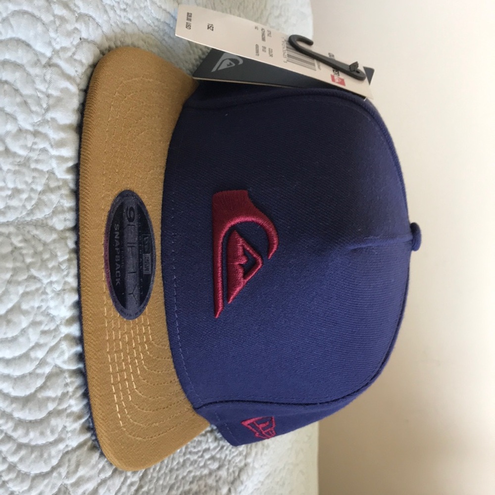 Quicksilver New Era SnapBack hat NWT